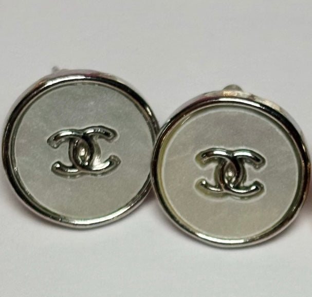 Fashion Chanel Circle Earrings