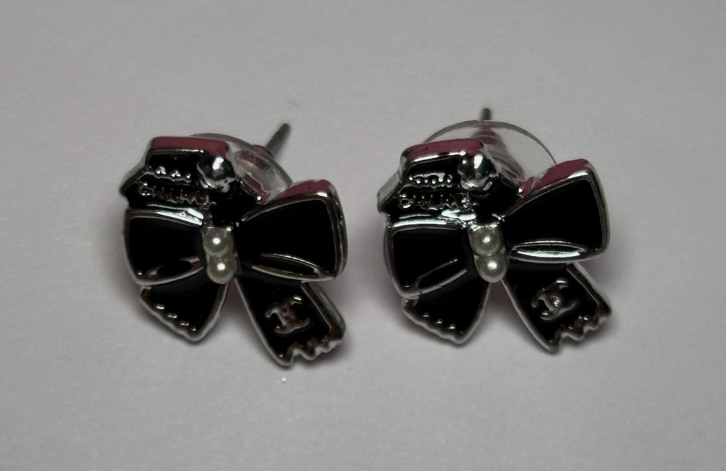 Black Bow Earrings