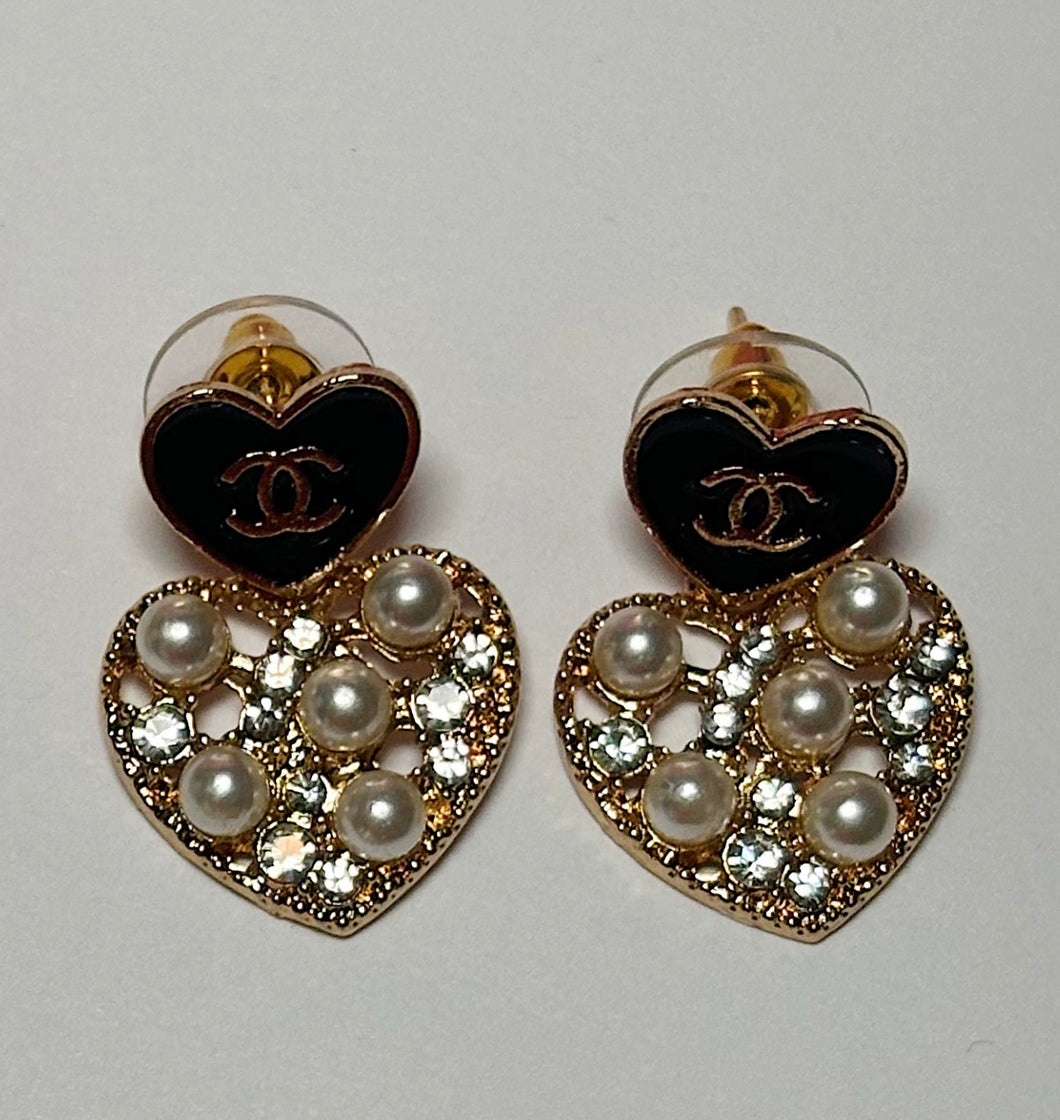 Heart Shaped Black Earrings